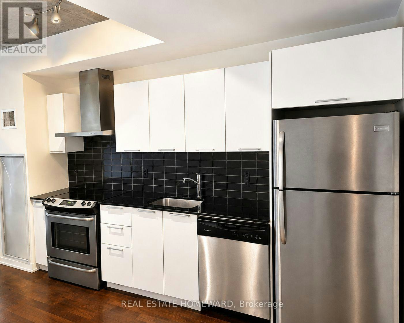 512-650 King Street W, Toronto, ON, M5V 0H6 - 2
