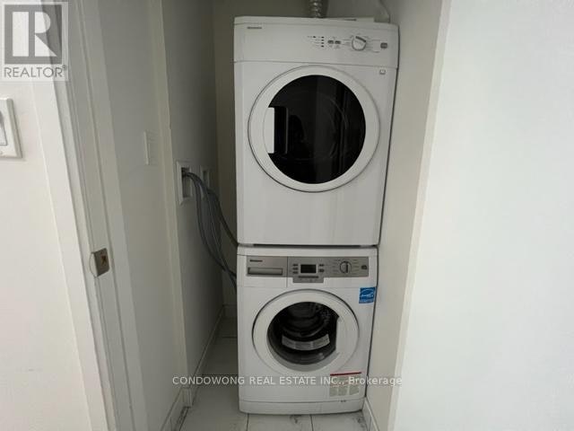 1014W-27 Bathurst Street, Toronto, ON, M5V 0R1 - 6