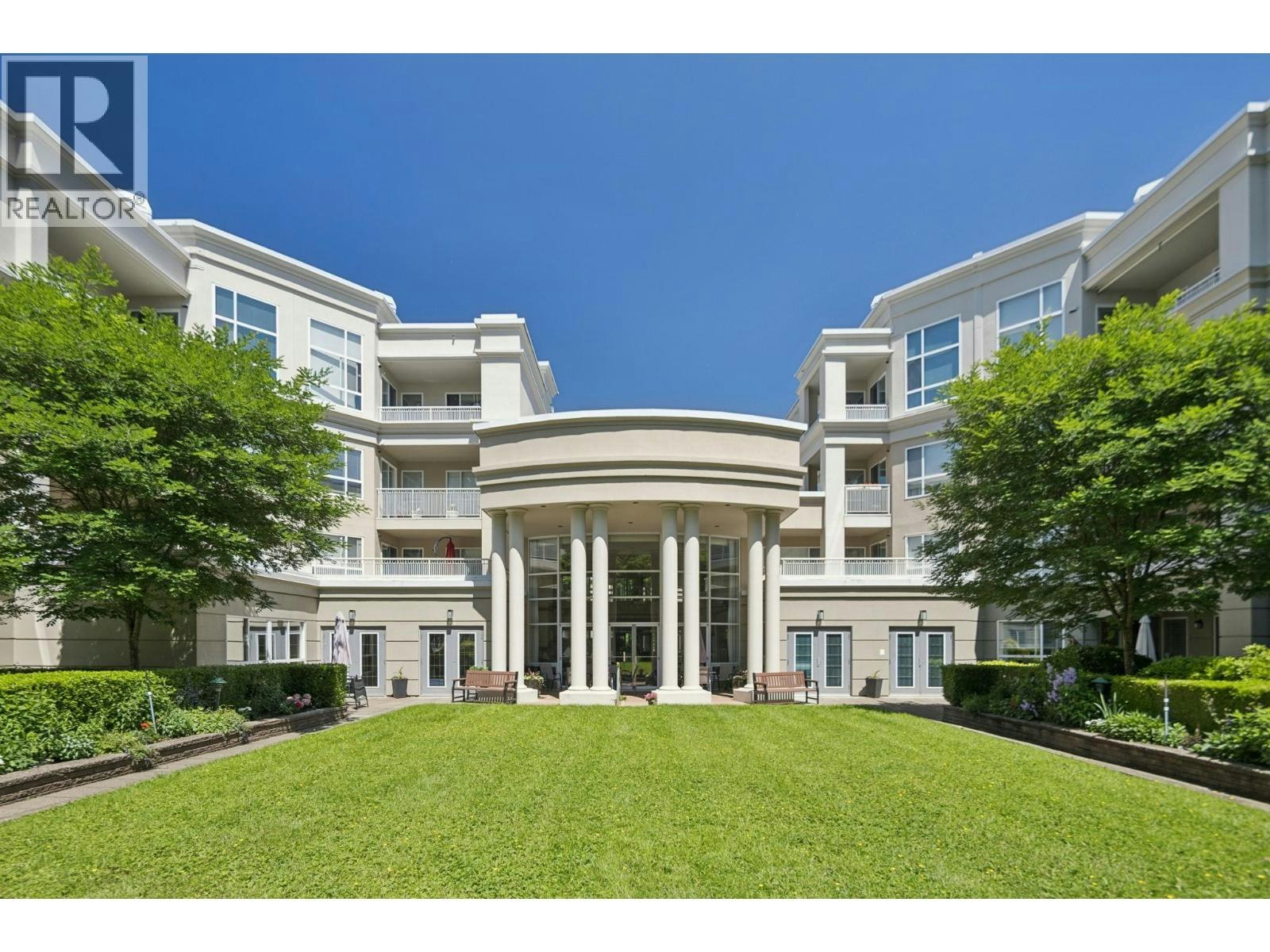 118-3098 Guildford Way, Coquitlam, BC, V3B 7W8