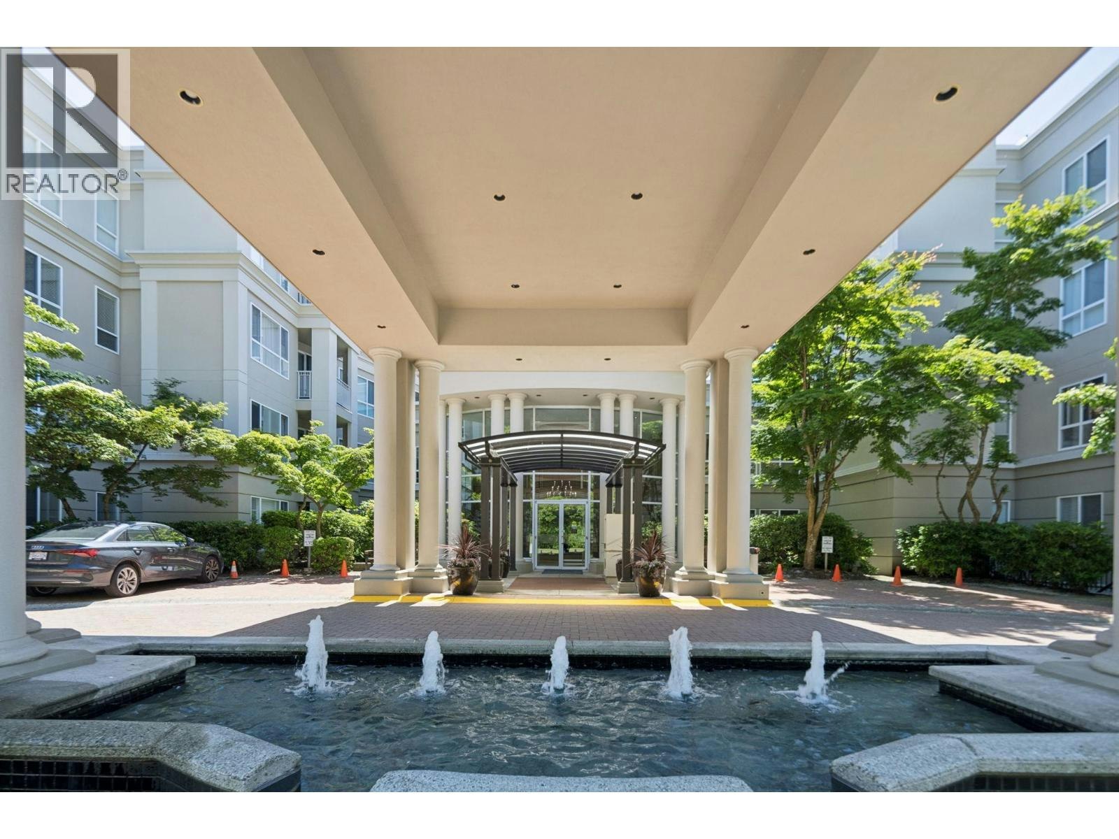 118-3098 Guildford Way, Coquitlam, BC, V3B 7W8