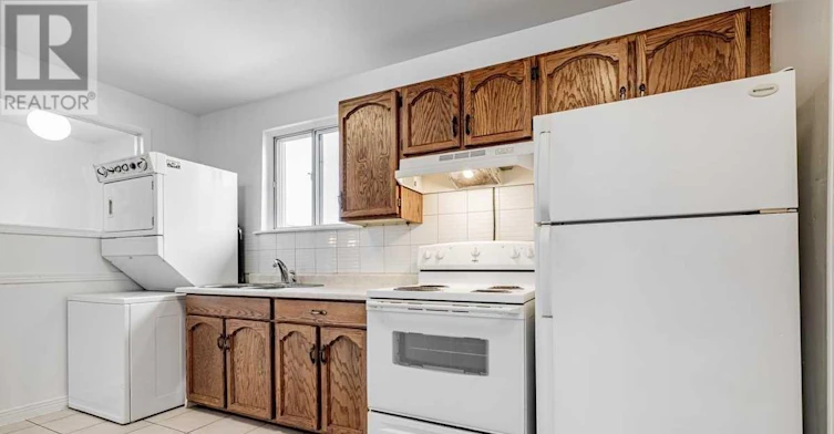 MAIN FL-260 Taylor Mills Drive N, Richmond Hill, ON, L4C 2T7 - 5