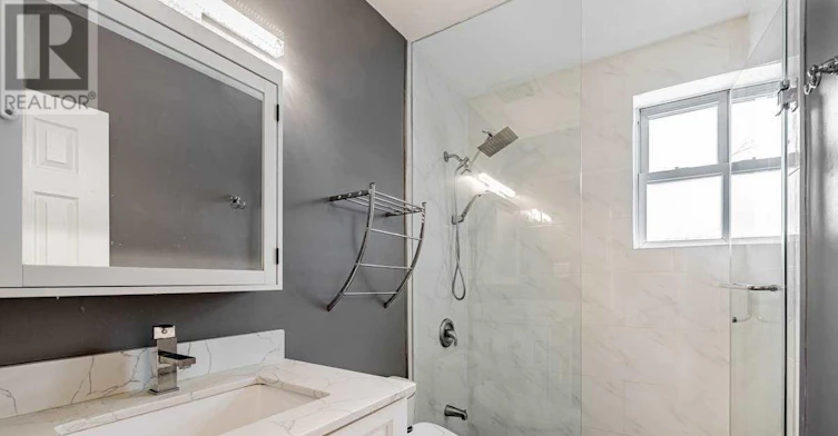 MAIN FL-260 Taylor Mills Drive N, Richmond Hill, ON, L4C 2T7 - 13