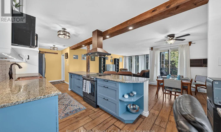 206-19 Woodlawn Road E