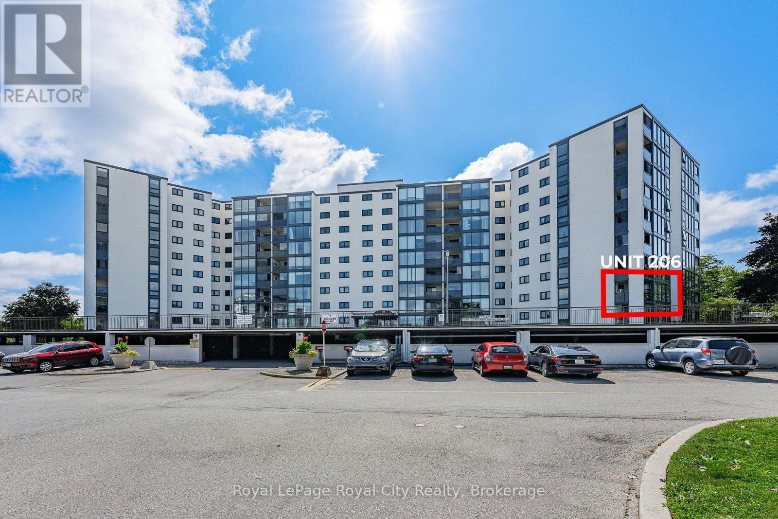 206-19 Woodlawn Road E, Guelph, ON, N1H 7B1