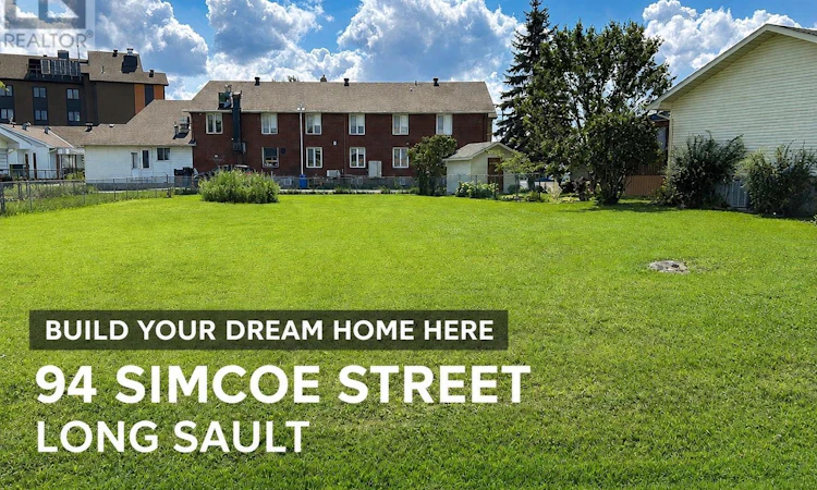 94 Simcoe Street