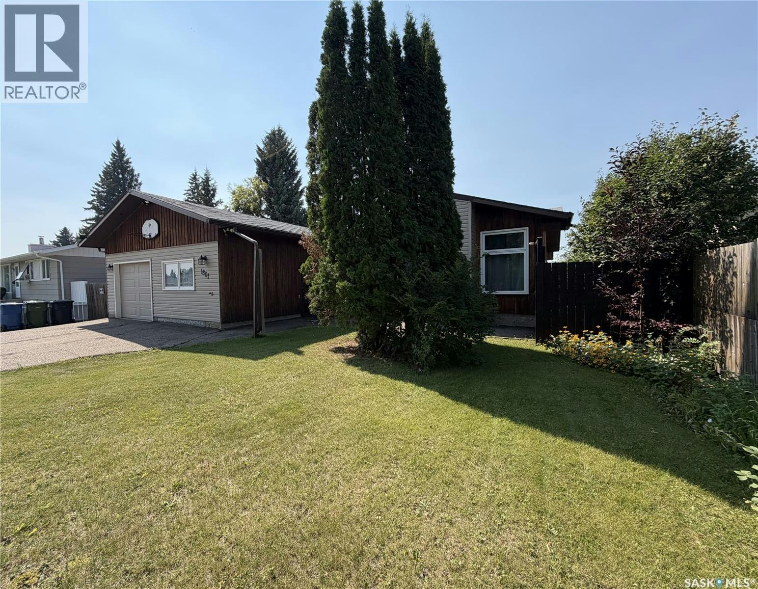 1801 Centennial Crescent, North Battleford, SK, S9A 3J2