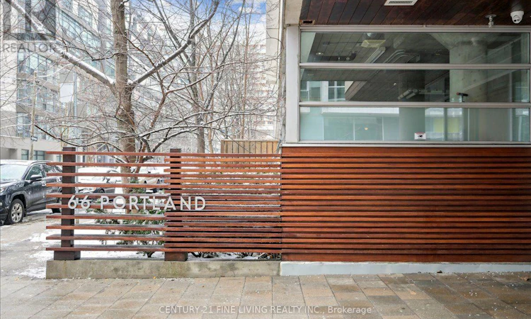 211-66 Portland Street
