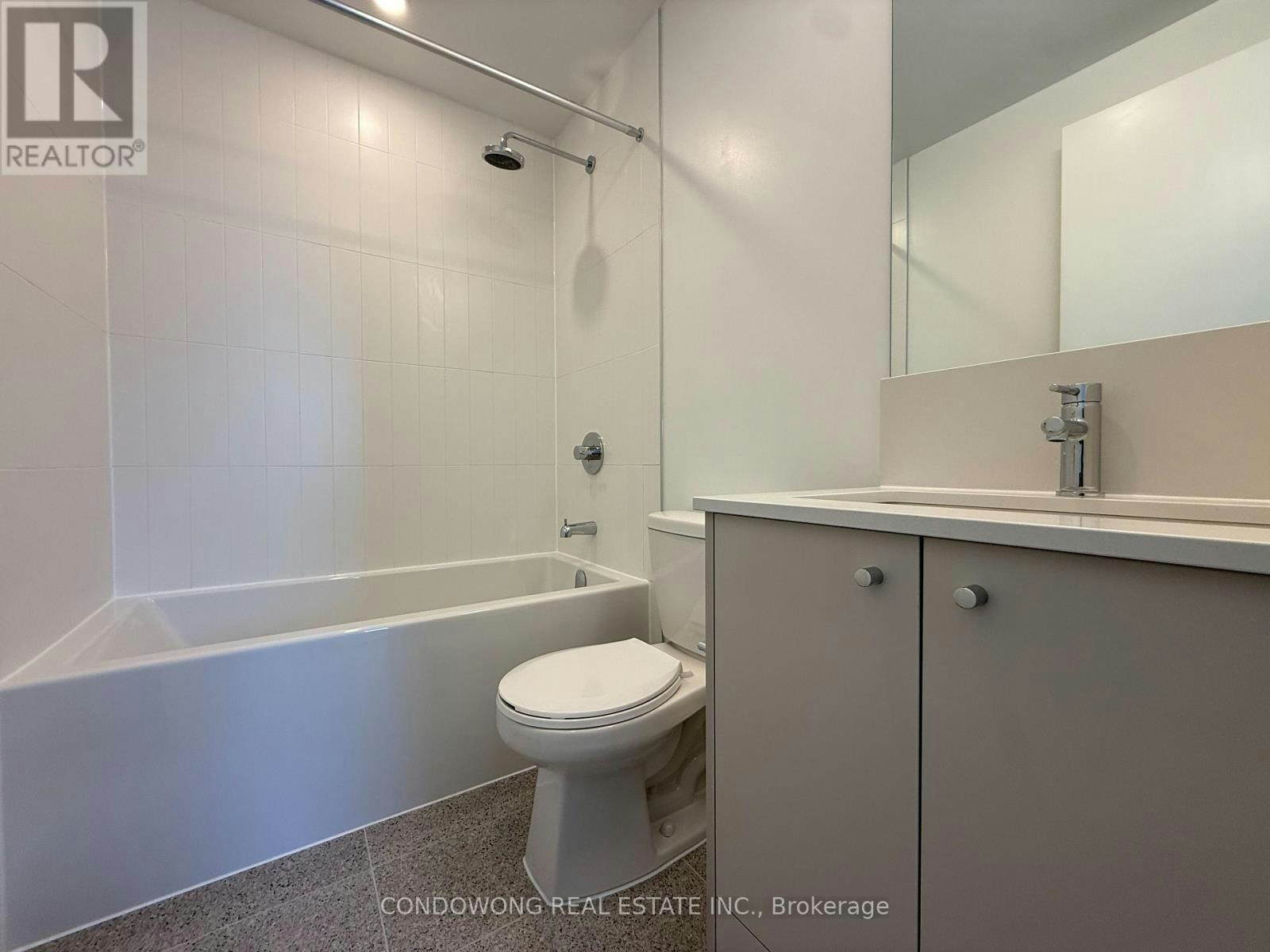 714-30 Dreamers Way, Toronto, ON, M5A 0Y7 - 6