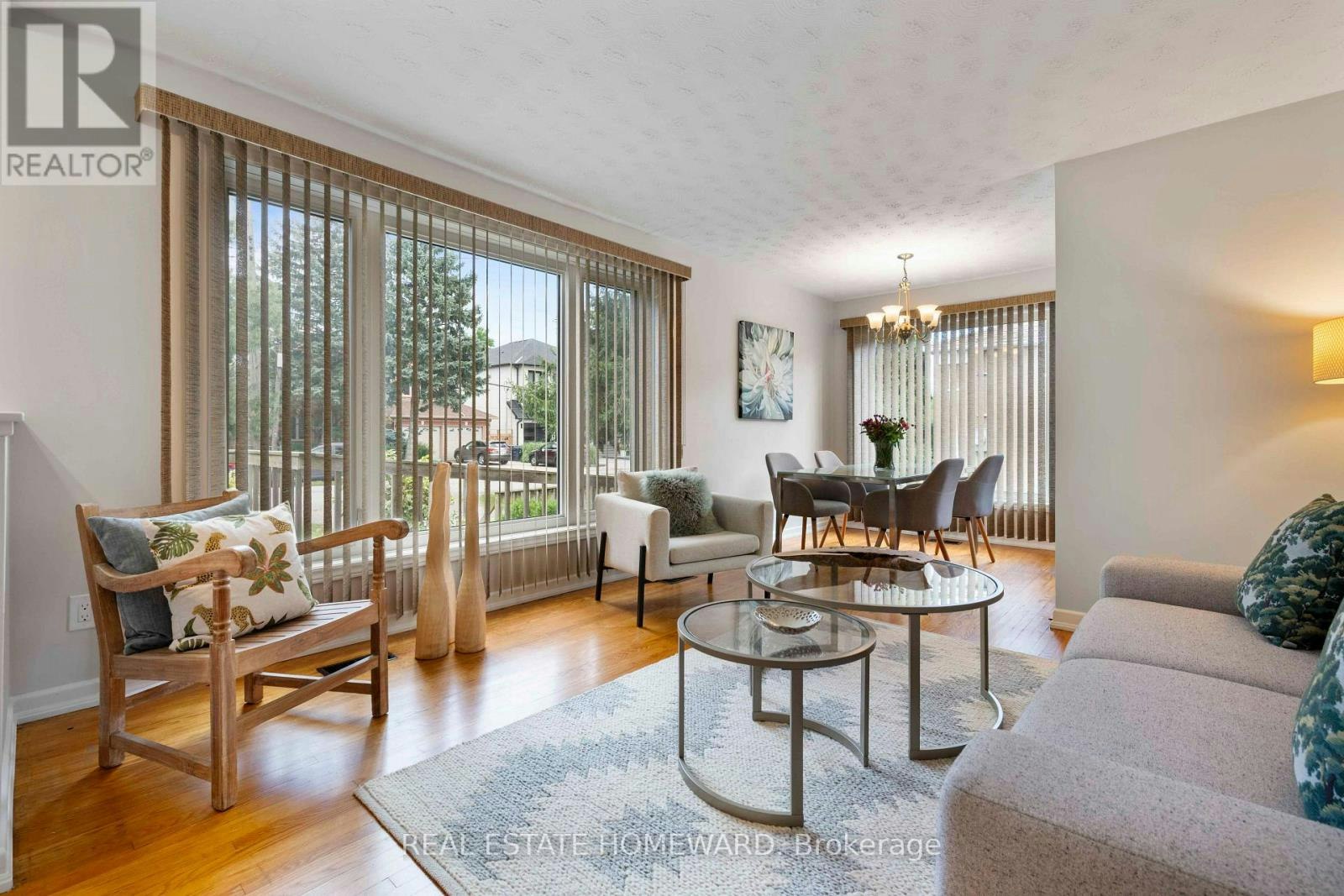 118 Zaph Avenue, Toronto, ON, M1C 1M8