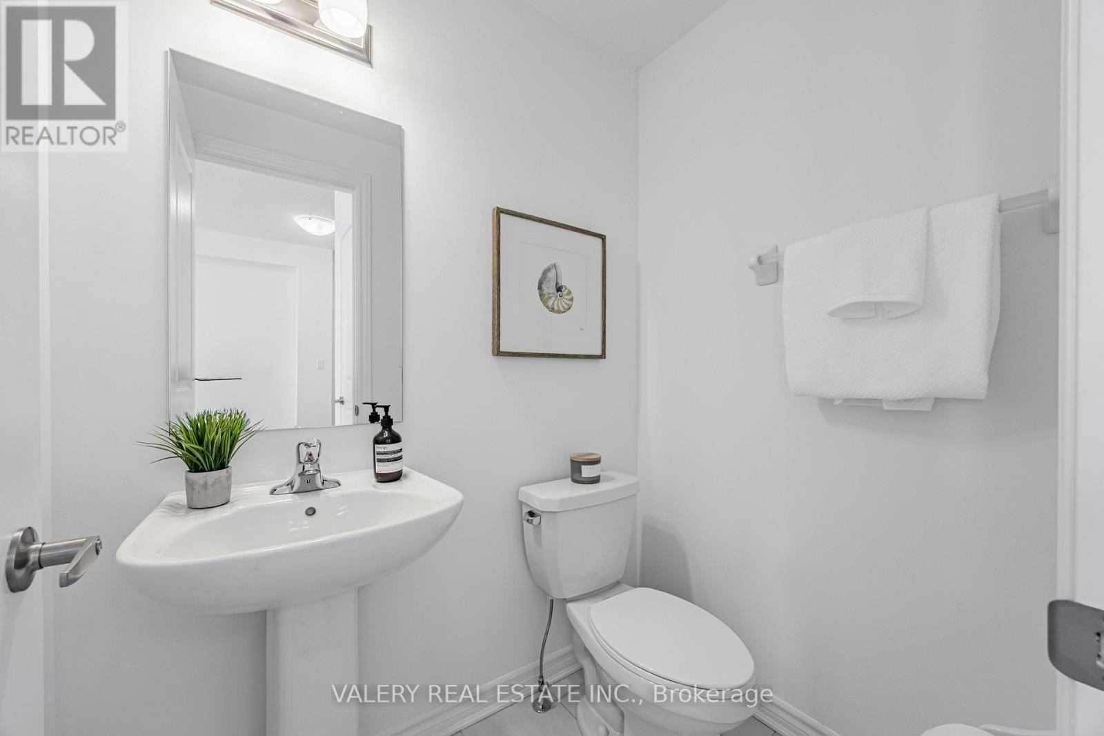 111 Pidgeon Street, Toronto, ON, M1L 0J3 - 16