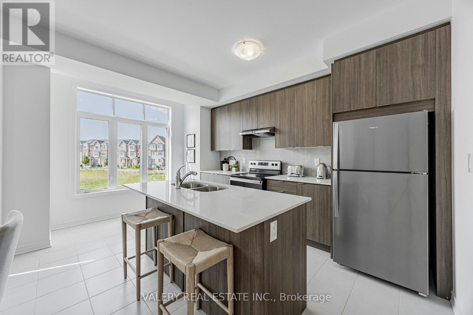 111 Pidgeon Street, Toronto, ON, M1L 0J3 - 15