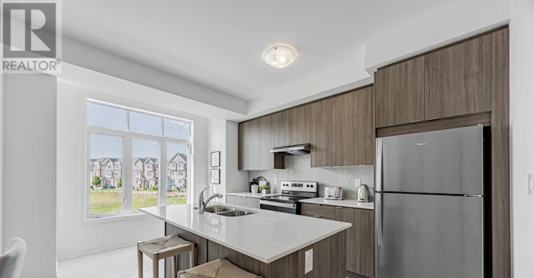 111 Pidgeon Street, Toronto, ON, M1L 0J3 - 15