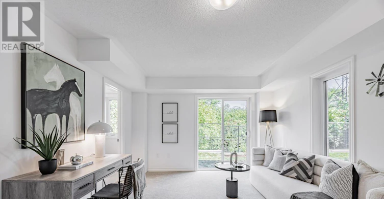 111 Pidgeon Street, Toronto, ON, M1L 0J3 - 4
