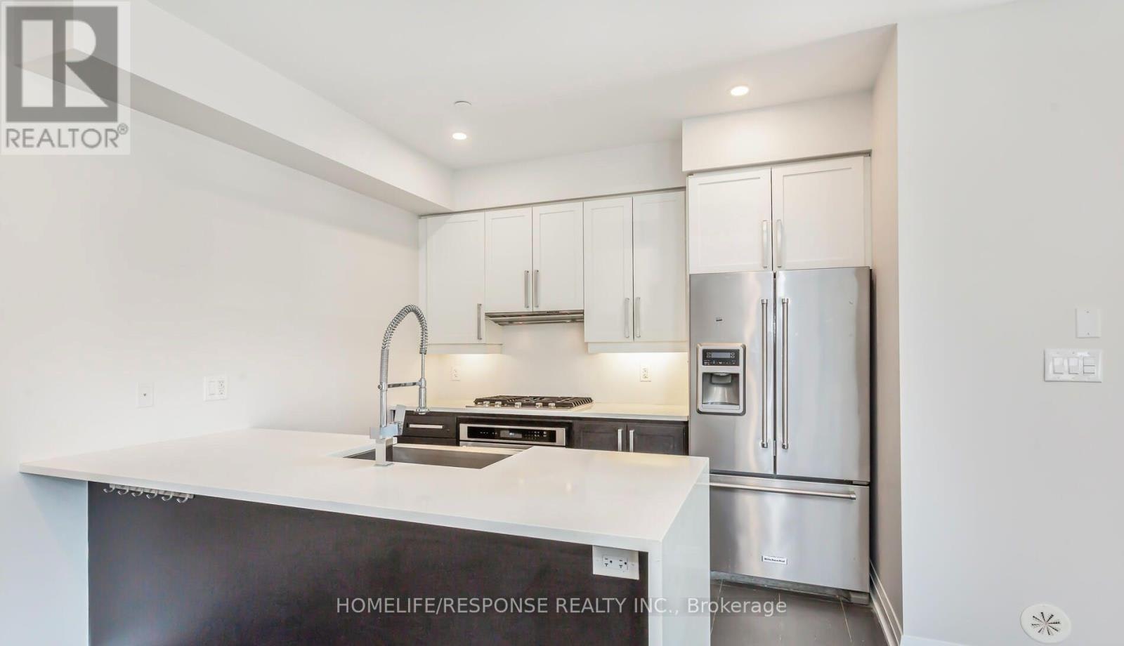 TH1-4020 Parkside Village Drive, Mississauga, ON, L5B 0K2 - 3