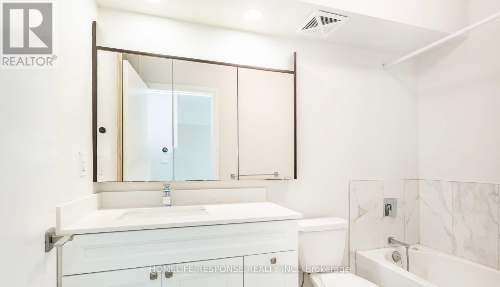TH1-4020 Parkside Village Drive, Mississauga, ON, L5B 0K2 - 12