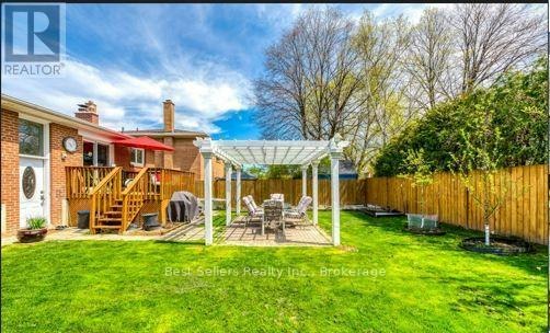 12 Bowshelm Court, Mississauga, ON, L5N 1K1 - 9