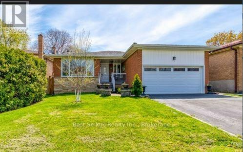 12 Bowshelm Court, Mississauga, ON, L5N 1K1