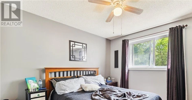 UPPER-203 Commercial Street, Welland, ON, L3B 5Z5 - 13