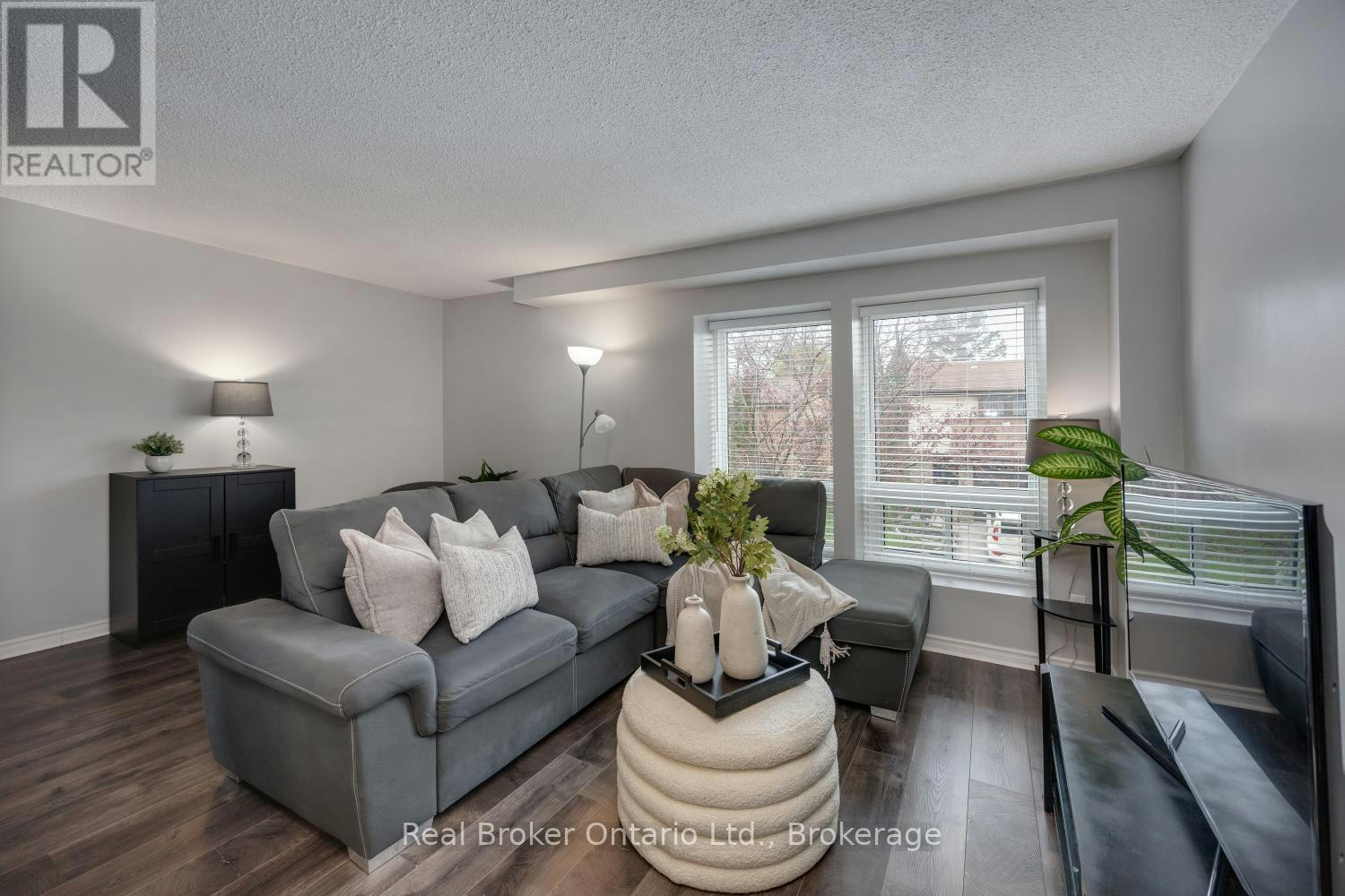 30-220 Ormond Drive, Oshawa, ON, L1G 6T5