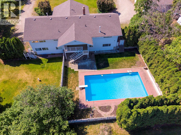 10151 Chase Road, Lake Country, BC, V4V 1P3 - 10