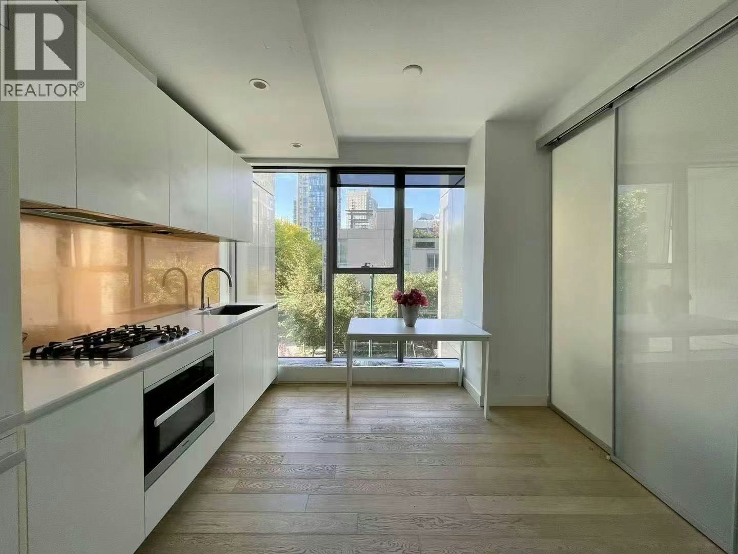 503-1480 Howe Street, Vancouver, BC, V6Z 0G5 - 3