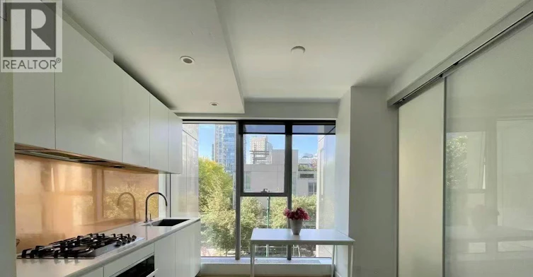 503-1480 Howe Street, Vancouver, BC, V6Z 0G5 - 3