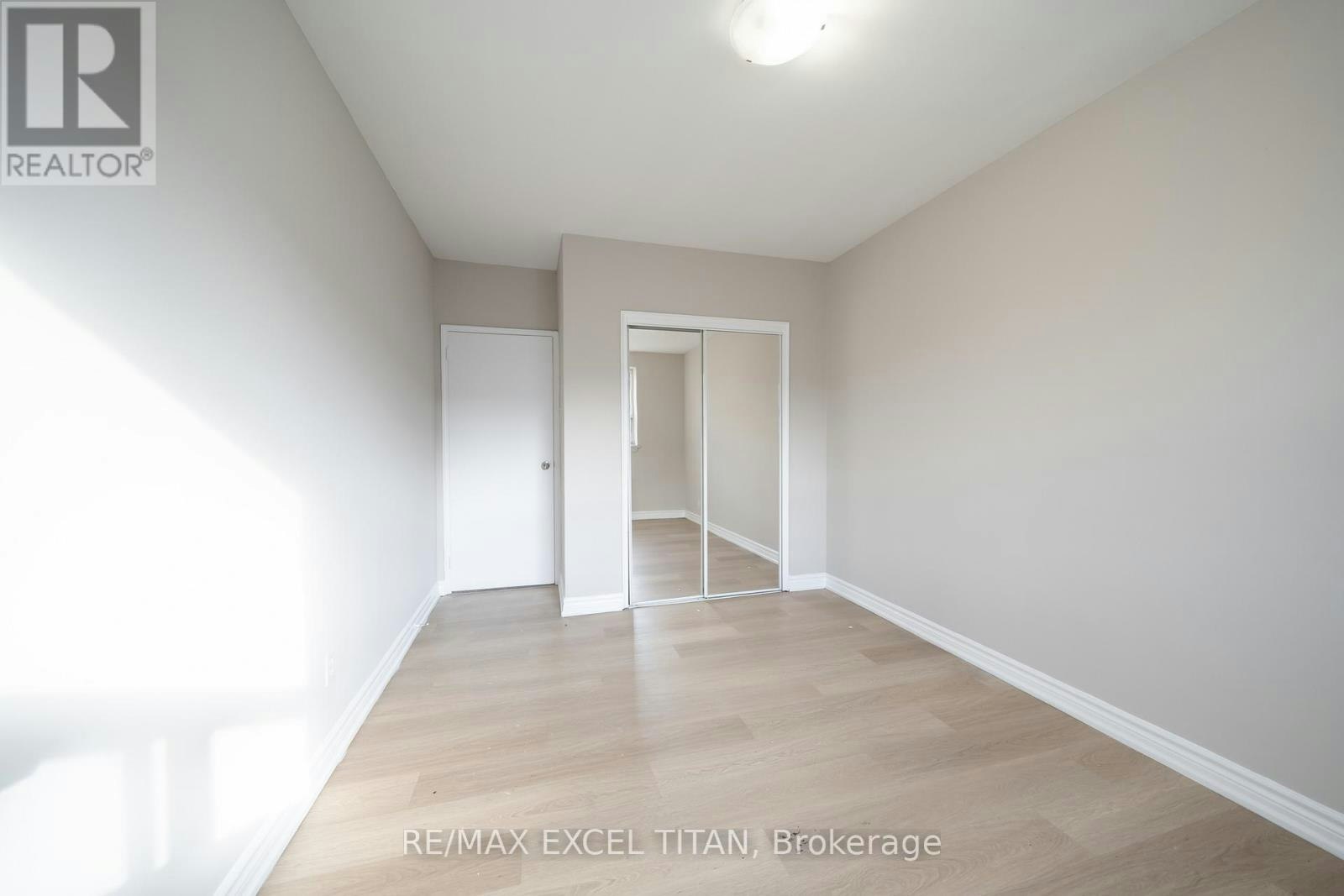229C-468 Ottawa Street, Hamilton, ON, L8H 4A6 - 8