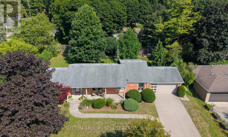 847 Clearview Avenue