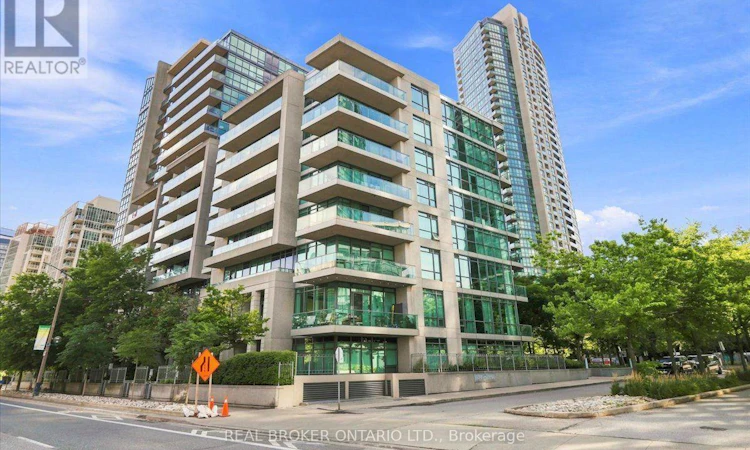 1468-209 Fort York Boulevard