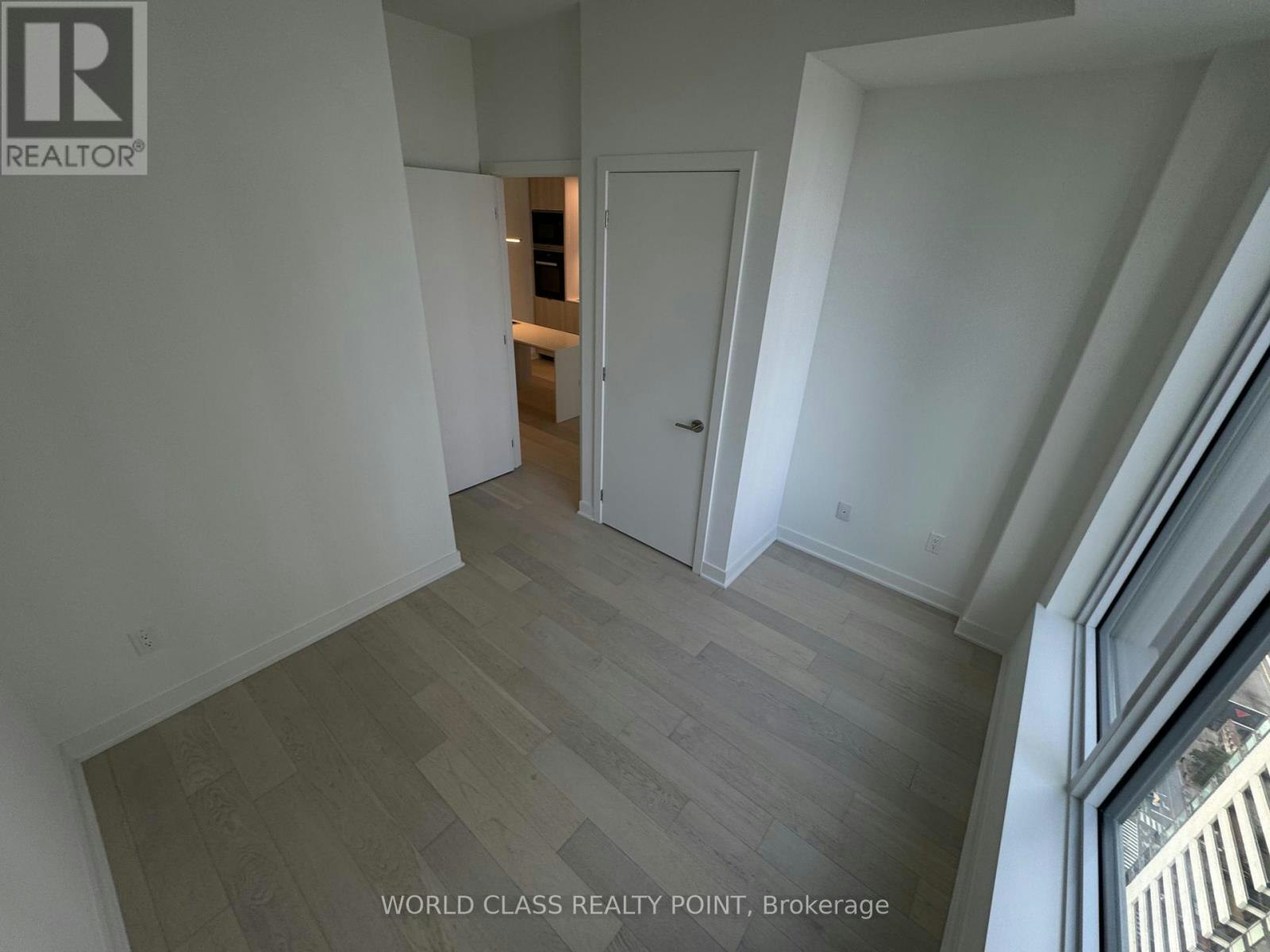 4406-11 Yorkville Avenue, Toronto, ON, M4W 0B7 - 24
