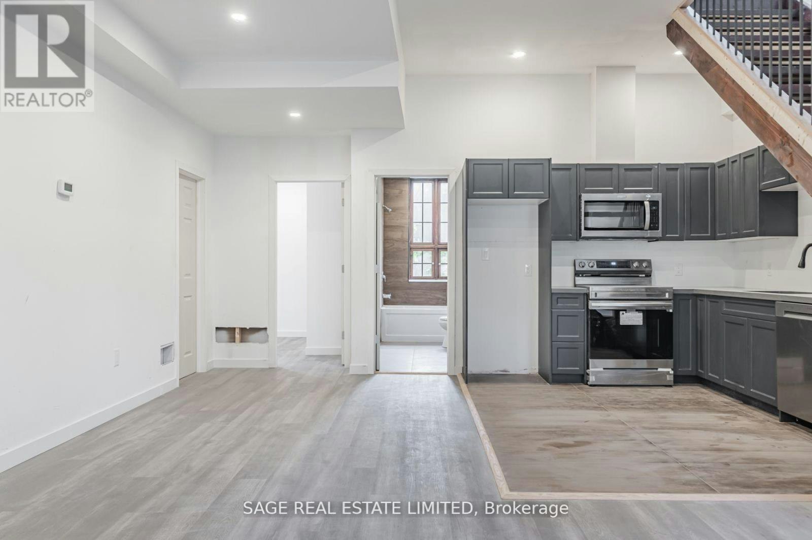 10-14 Cross Street, Hamilton, ON, L9H 2R4 - 23