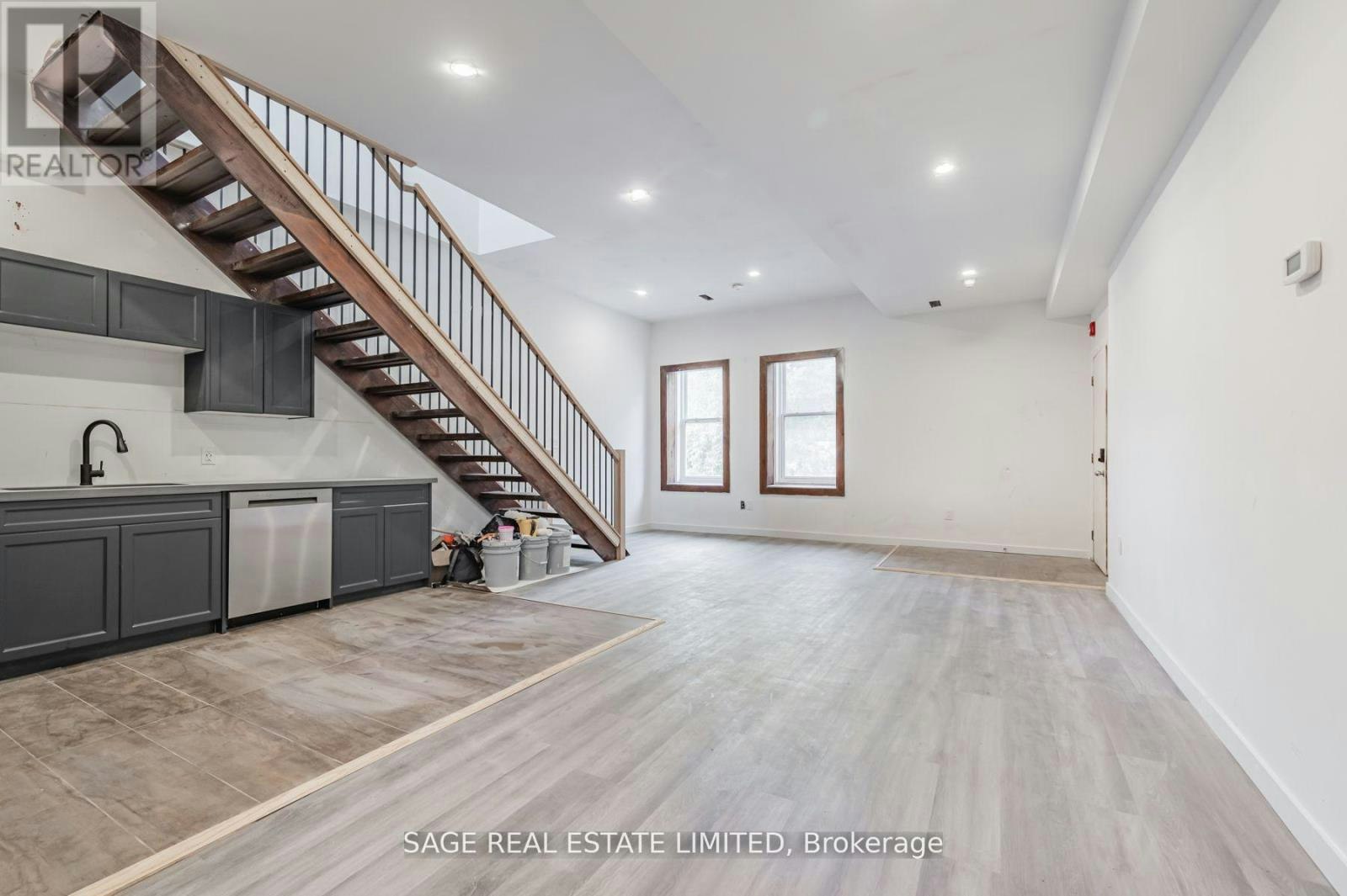 10-14 Cross Street, Hamilton, ON, L9H 2R4 - 24