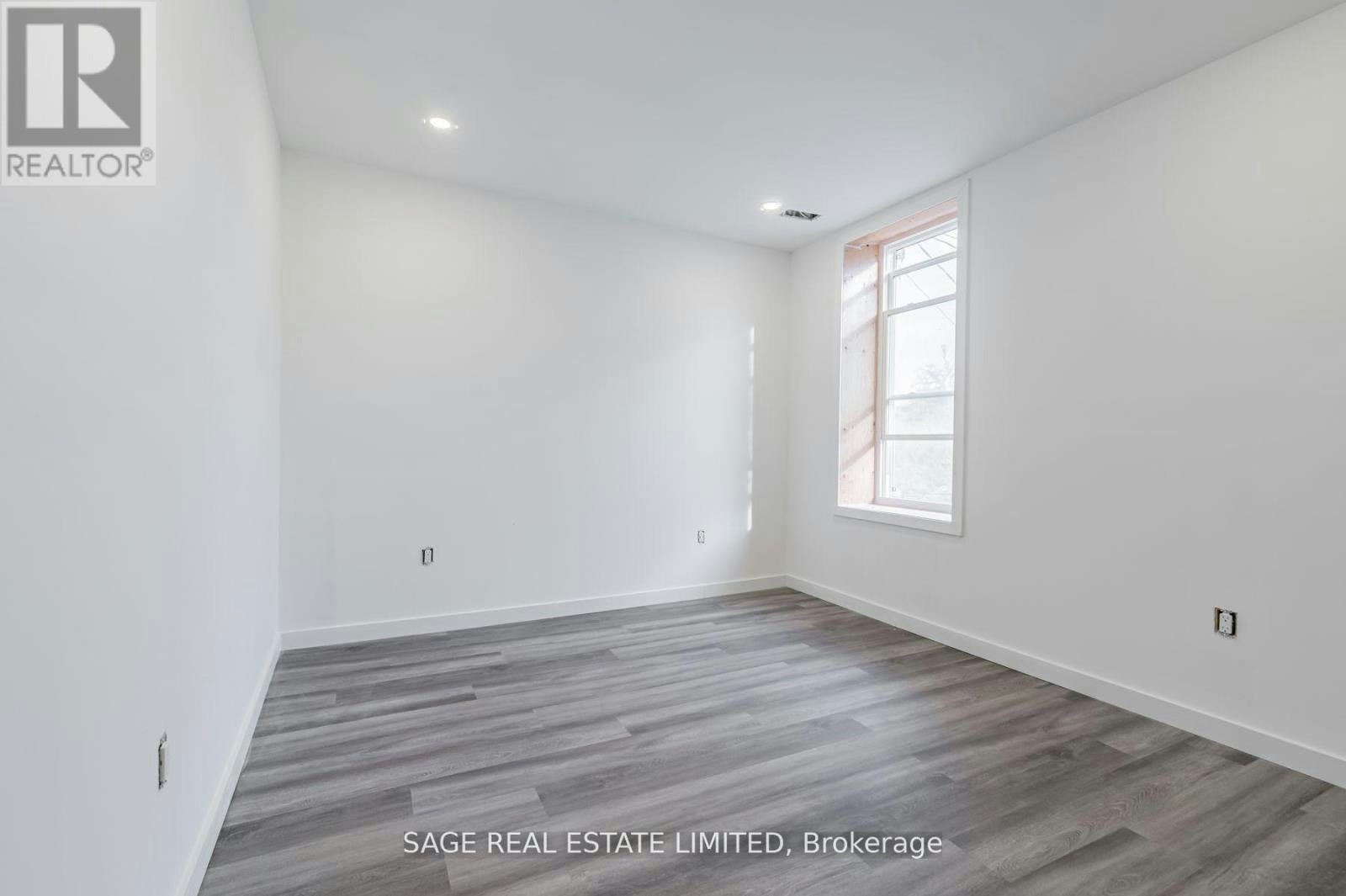 10-14 Cross Street, Hamilton, ON, L9H 2R4 - 12