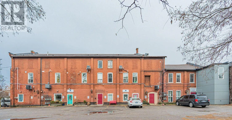 10-14 Cross Street, Hamilton, ON, L9H 2R4 - 21