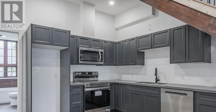10-14 Cross Street, Hamilton, ON, L9H 2R4 - 4