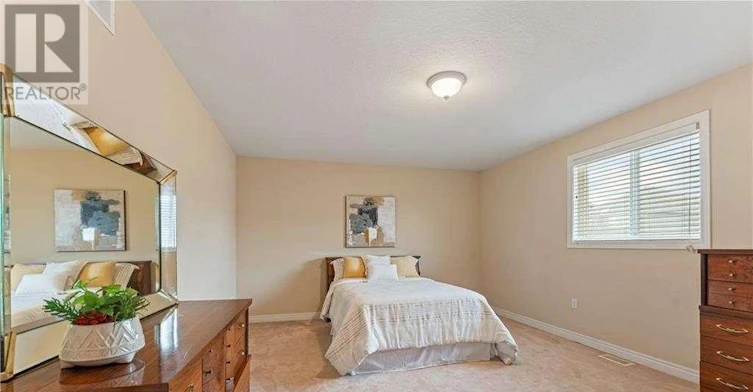 MAIN LEVEL-8 Roelfson Drive, Hamilton, ON, L9K 1P1 - 27
