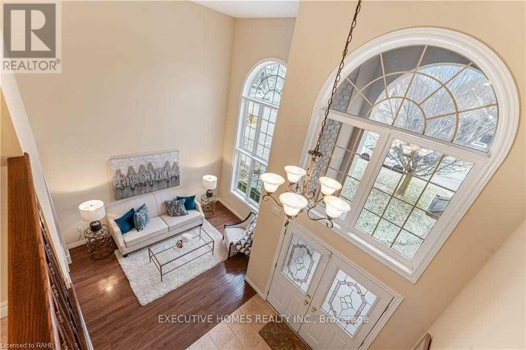 MAIN LEVEL-8 Roelfson Drive, Hamilton, ON, L9K 1P1 - 23