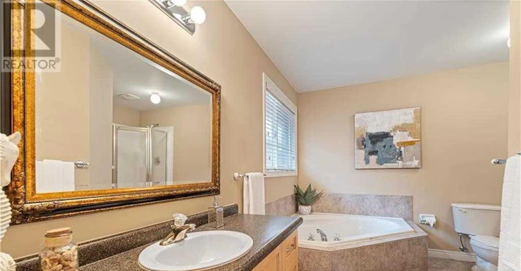 MAIN LEVEL-8 Roelfson Drive, Hamilton, ON, L9K 1P1 - 21