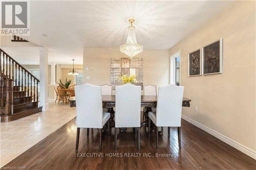 MAIN LEVEL-8 Roelfson Drive, Hamilton, ON, L9K 1P1 - 10