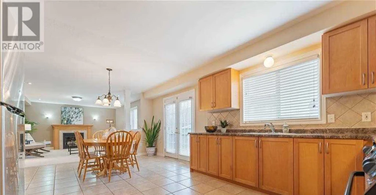 MAIN LEVEL-8 Roelfson Drive, Hamilton, ON, L9K 1P1 - 17