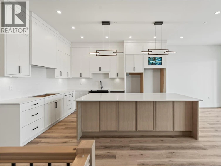 8948 Tavistock Road, Vernon, BC, V1H 2L4 - 11
