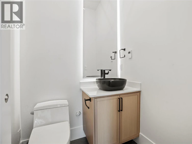8948 Tavistock Road, Vernon, BC, V1H 2L4 - 20
