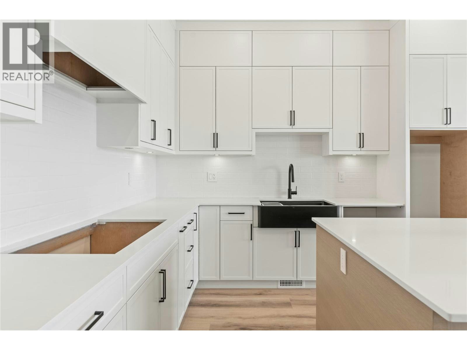 8948 Tavistock Road, Vernon, BC, V1H 2L4 - 13