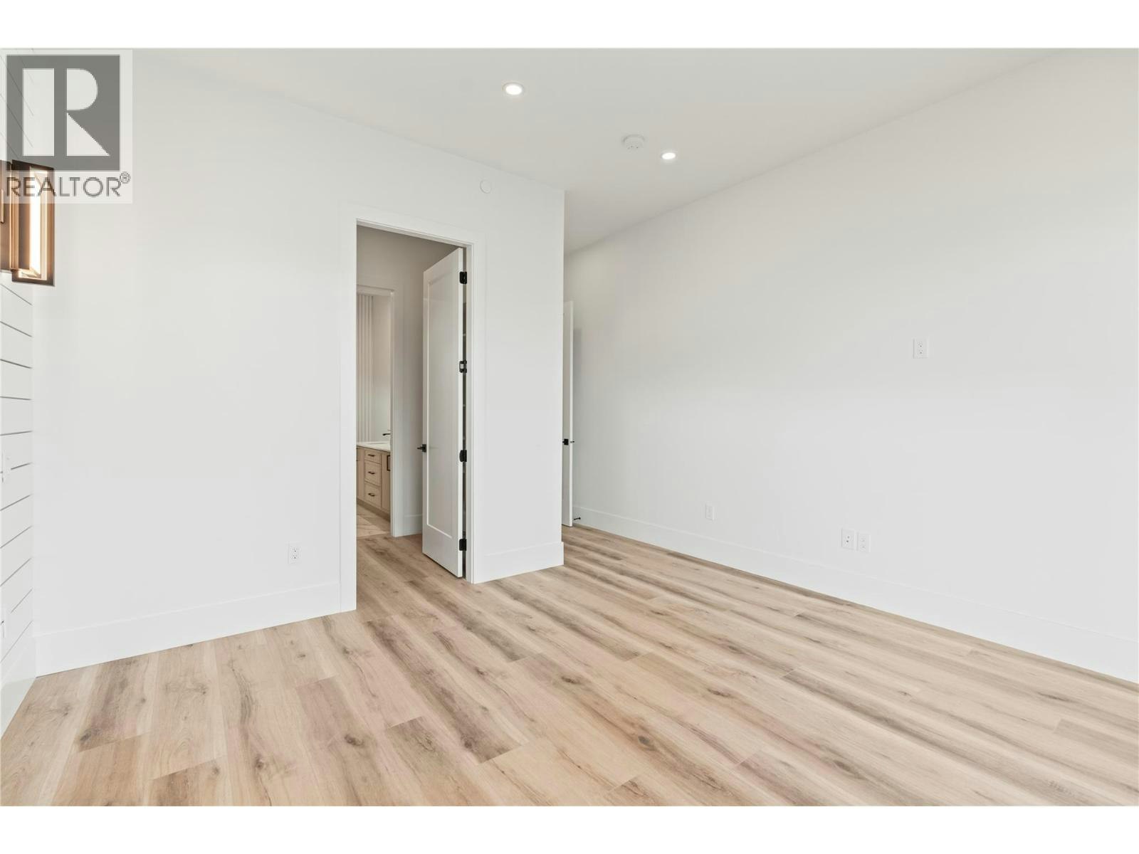 8948 Tavistock Road, Vernon, BC, V1H 2L4 - 23