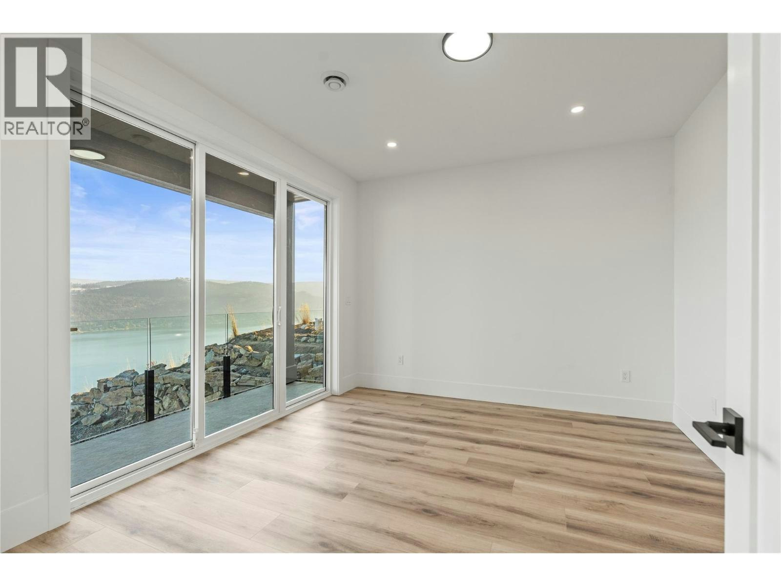8948 Tavistock Road, Vernon, BC, V1H 2L4 - 44
