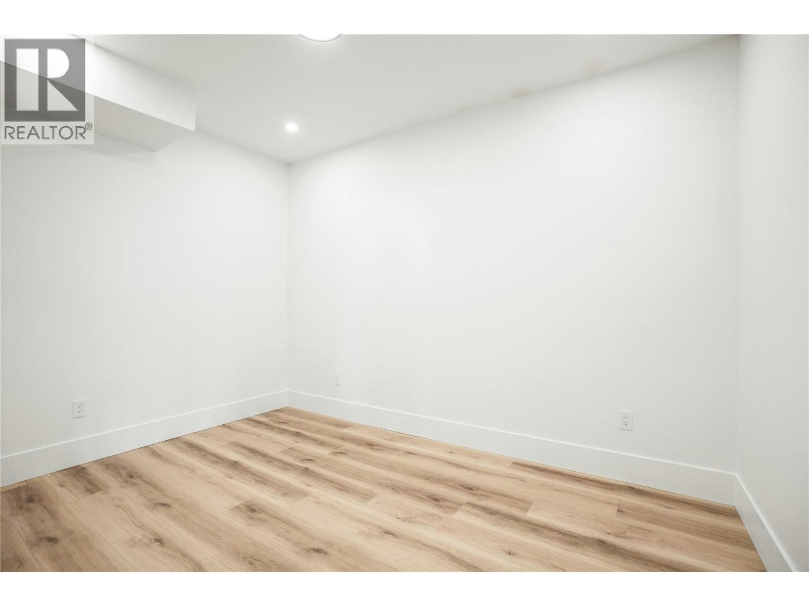 8948 Tavistock Road, Vernon, BC, V1H 2L4 - 35