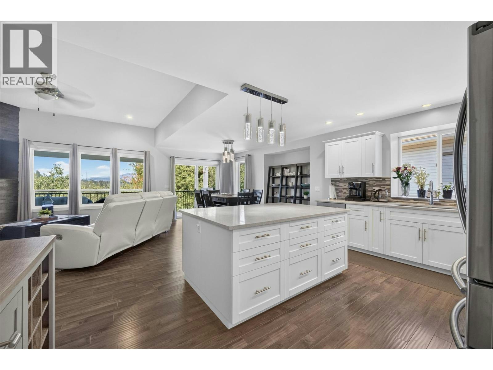 38-2592 Alpen Paradies Road, Blind Bay, BC, V0E 1H1 - 15
