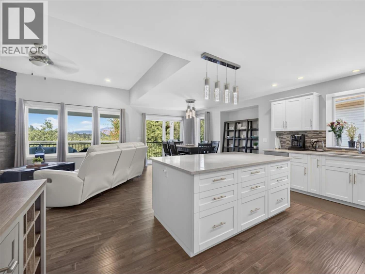 38-2592 Alpen Paradies Road, Blind Bay, BC, V0E 1H1 - 15