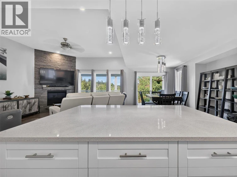 38-2592 Alpen Paradies Road, Blind Bay, BC, V0E 1H1 - 17