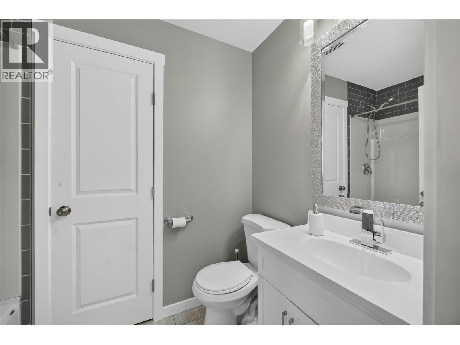38-2592 Alpen Paradies Road, Blind Bay, BC, V0E 1H1 - 11